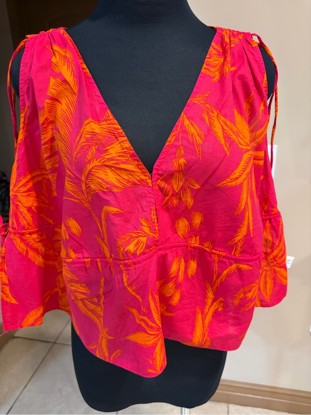 a new day Pink & Orange Floral Cold-Shoulder V-Neck Blouse